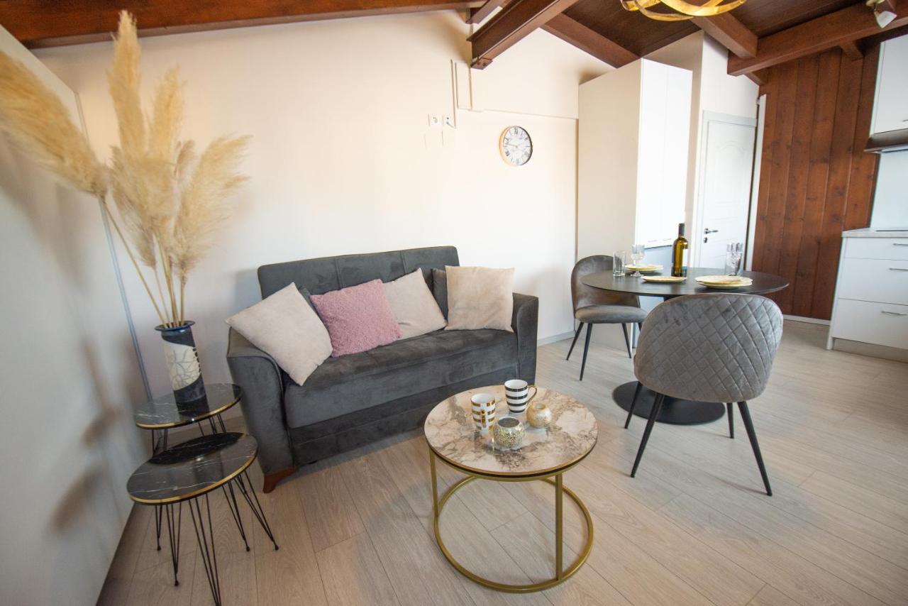 Venetian Apartments, 650M From Corfu Port Buitenkant foto