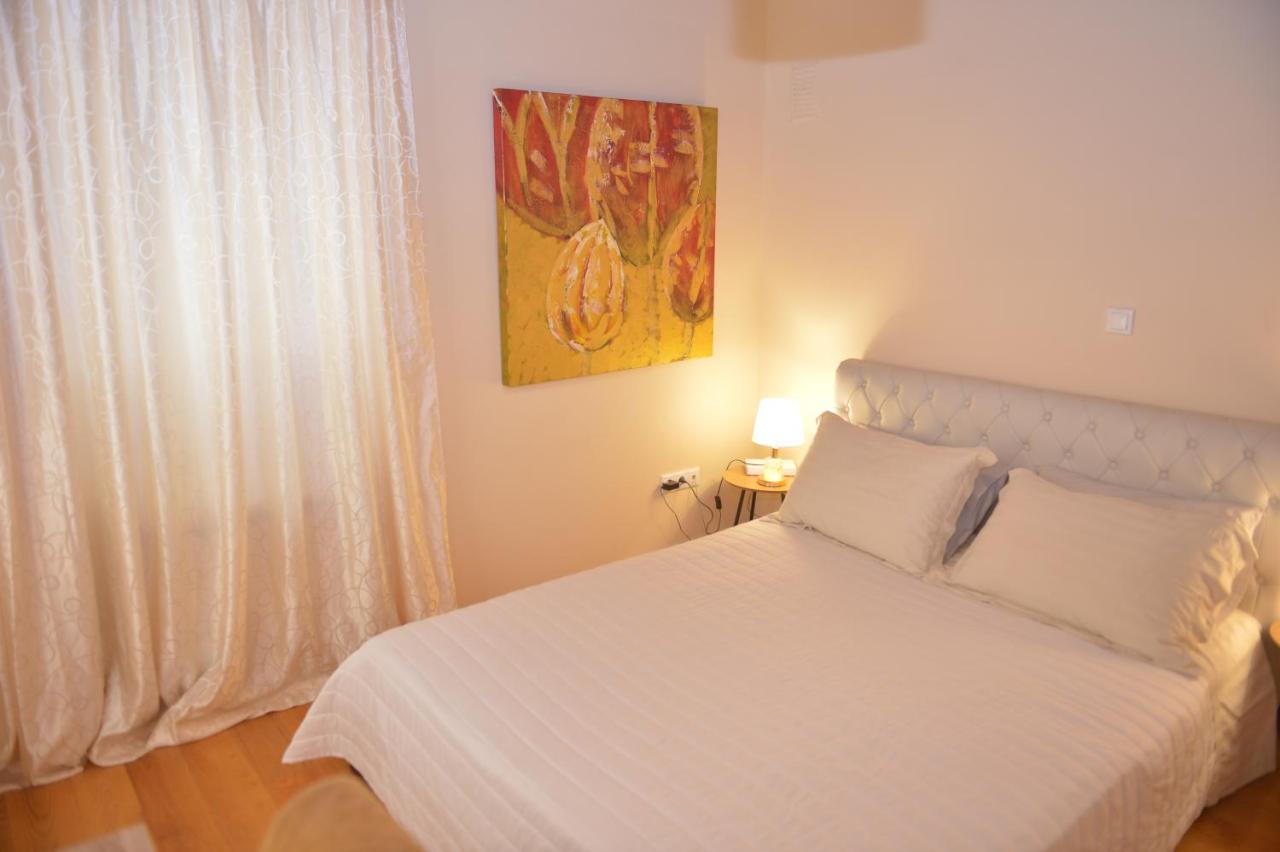 Venetian Apartments, 650M From Corfu Port Buitenkant foto
